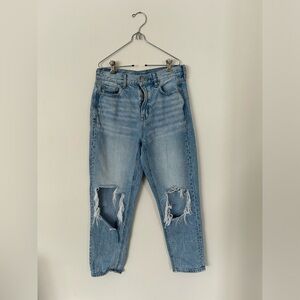 American Eagle Mom Jeans​